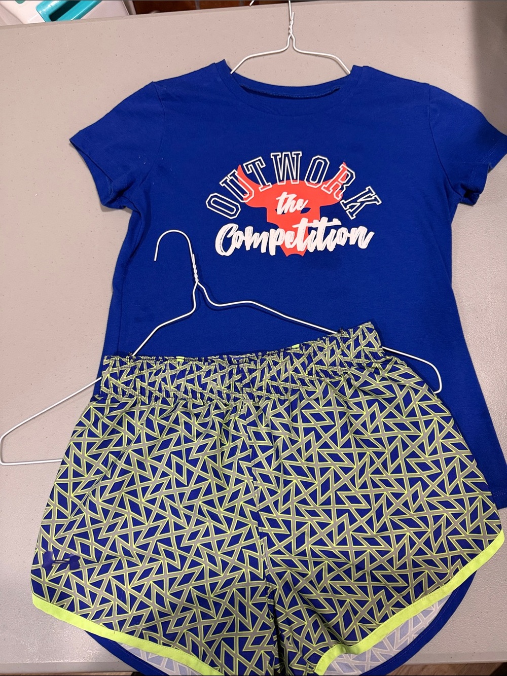 Under Armour Blue Tee and Patterned Shorts Set